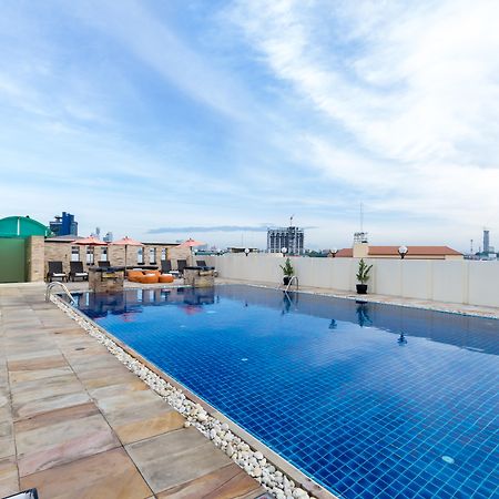 Nova Suites Pattaya By Compass Hospitality Kültér fotó
