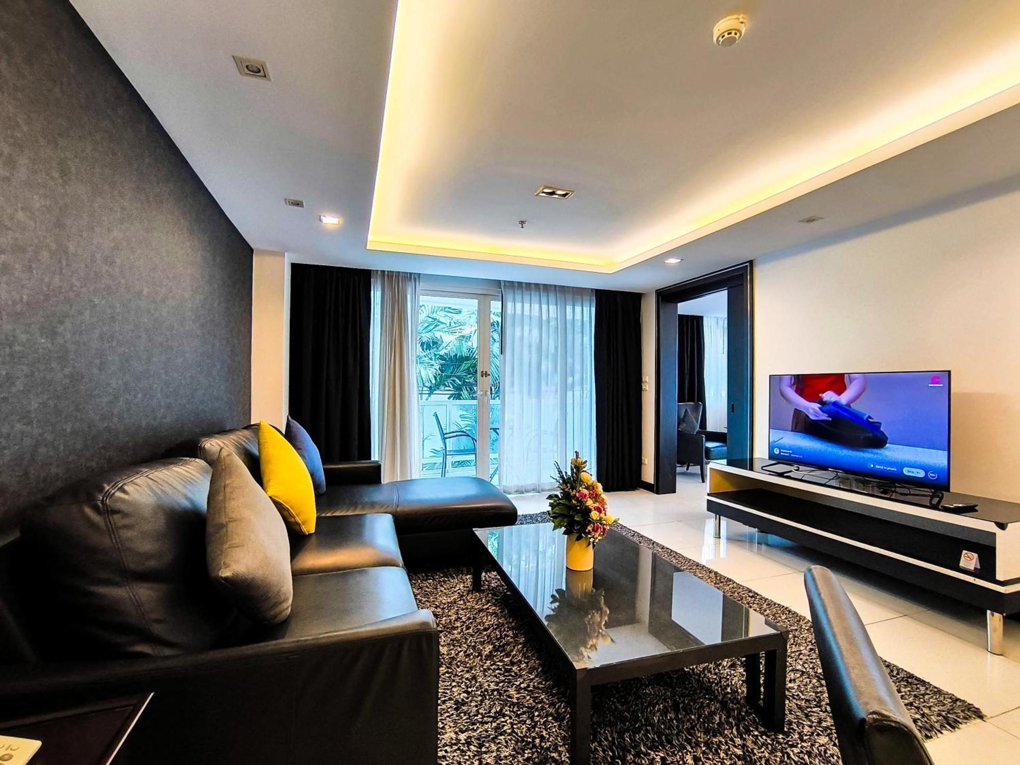 Nova Suites Pattaya By Compass Hospitality Kültér fotó