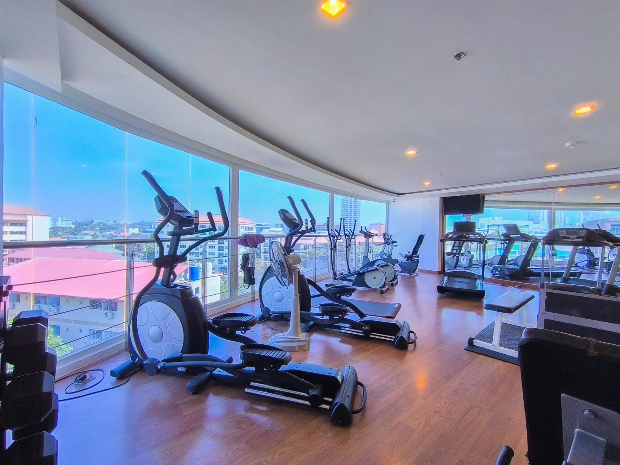 Nova Suites Pattaya By Compass Hospitality Kültér fotó