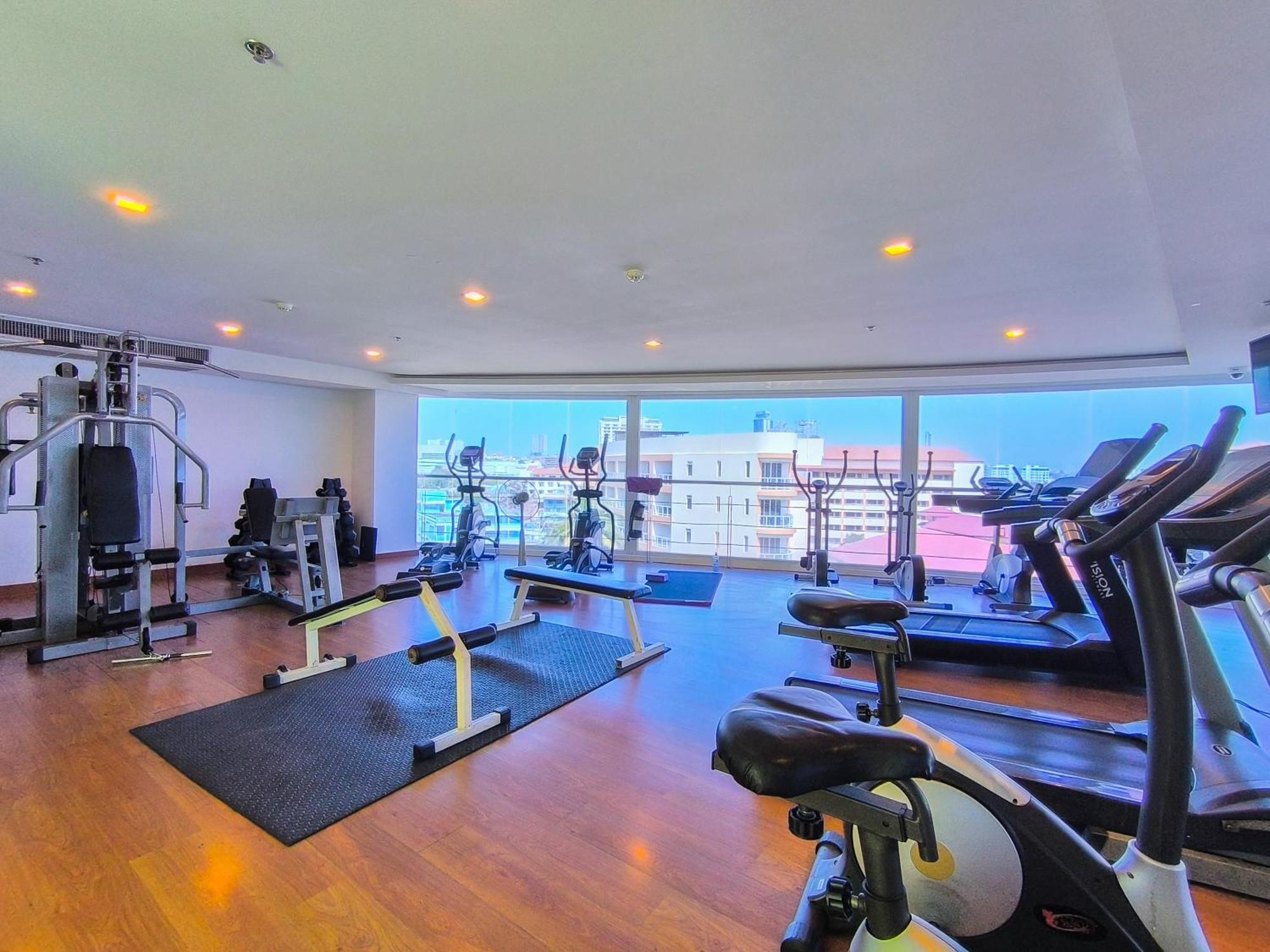 Nova Suites Pattaya By Compass Hospitality Kültér fotó